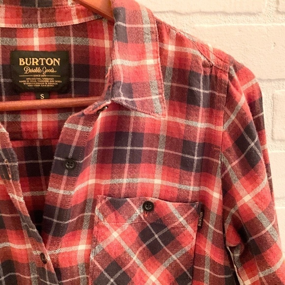 Burton Women’s button down Shirt Plaid Flannel 100% cotton Grungy S - Picture 8 of 14